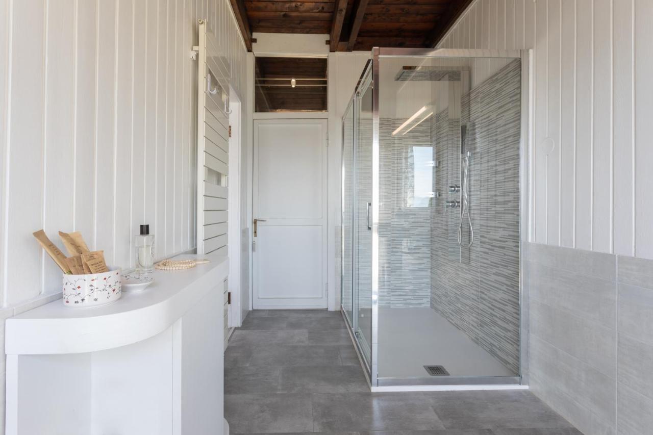Villa Meraviglia - Villa With Breathtaking Lake Como Views Colico Exteriör bild