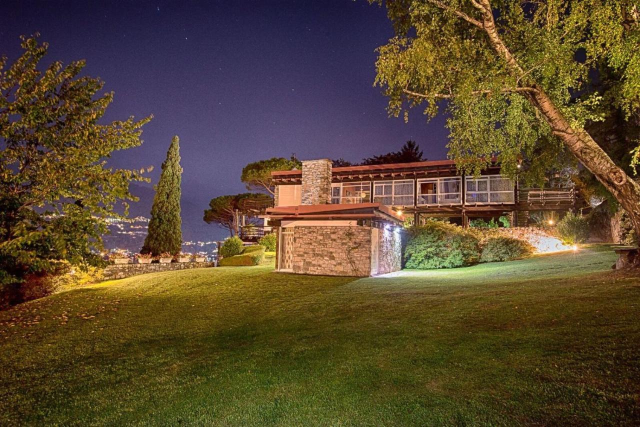 Villa Meraviglia - Villa With Breathtaking Lake Como Views Colico Exteriör bild